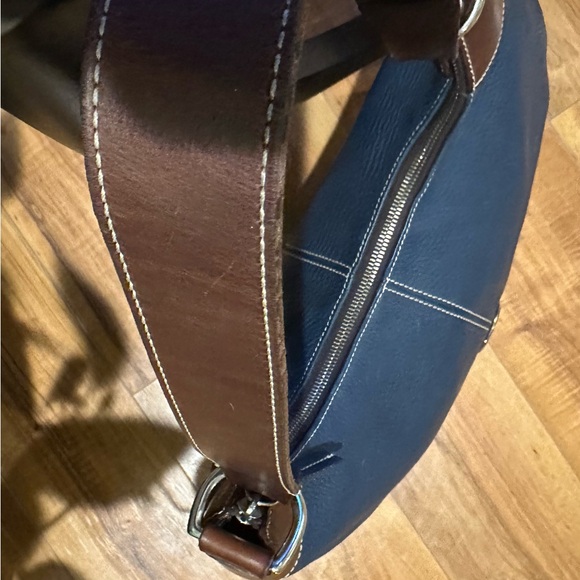 Vintage Dooney & Bourke Navy and Tan  Leather Hobo Bag - Picture 16 of 16